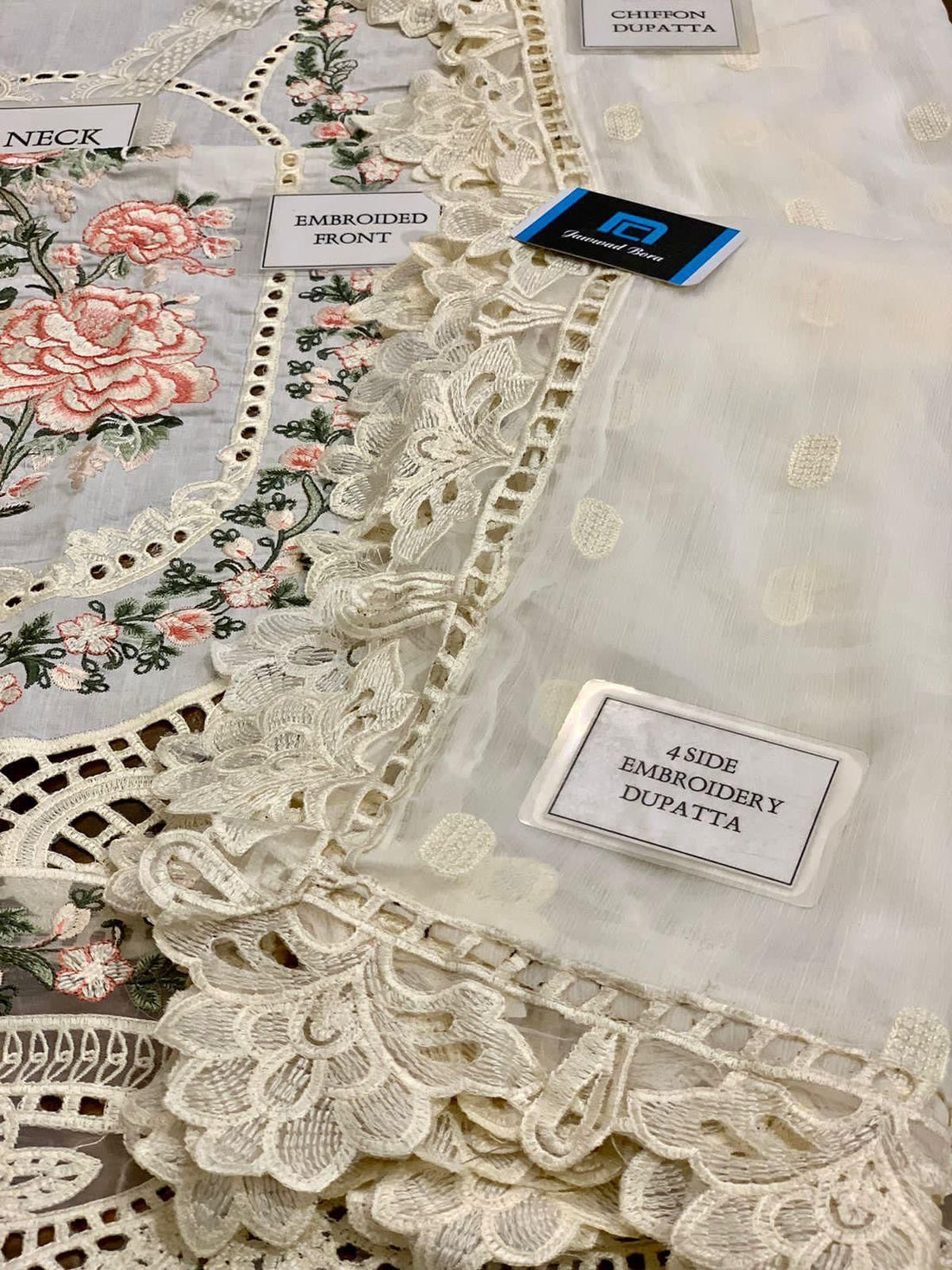 MARIA B  Embroidered Lawn
