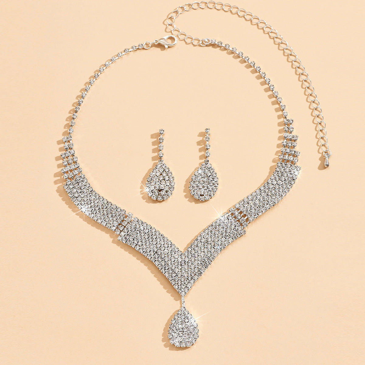 Branded Bridal Jewelry Set With Teardrop Stones